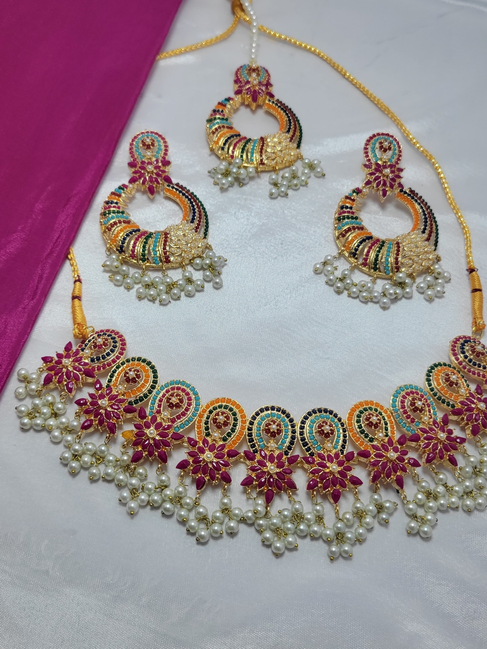 Pink & Gold Statement Necklace Set